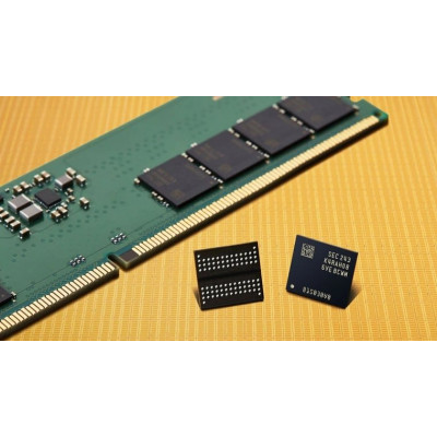 С начала сентября стоимость чипов памяти DDR5 на спотовом рынке выросла в четыре раза