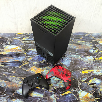 Игровая приставка Microsoft Xbox Series X 1TБ